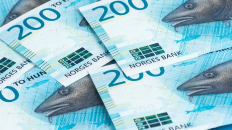 200 kroners-sedler Bildet viser de nye 200-kroners-sedlene fra Norges Bank