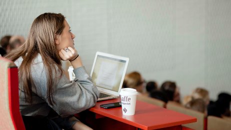 Bildene viser studenter fra Høgskolen i Oslo