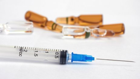 Ampuller og sprøyte Ampuller og sprøyte