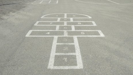 paradis Paradis i en skolegård.