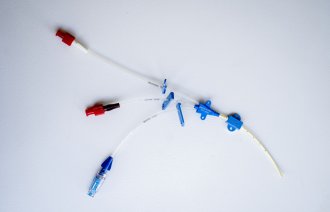 Bildet viser sentralt venekateter (SVK)