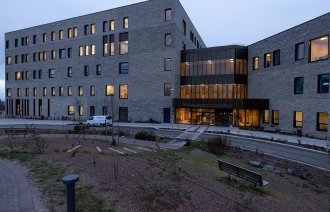 inngangen til legevakten på aker