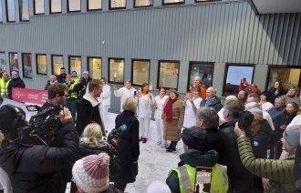 Bilde fra demonstrasjon utenfor Nordlandssykehuset Lofoten