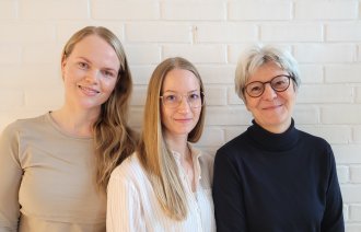 Bildet viser Tonje Gundersen, Veronica Nieves og Ida Mykkeltveit.