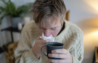 Bilde av forkjølet mann