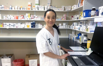 Bildet viser AKS-student Nur Eivor Yenice