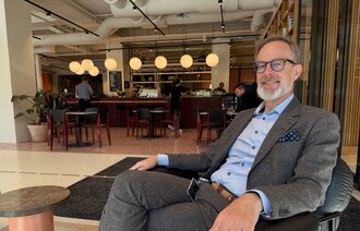 Bildet viser advokat Marius Nielsen