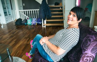 Hjemme hos fostermor og jordmor Helene Gavlen