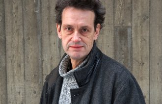 Bildet viser Arne Hugo Stølan