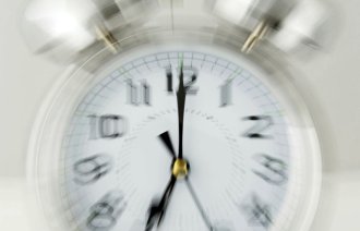 ringing alarm clock Uklart bilde av vekkerklokke