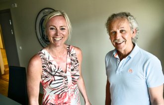 Kristin Waldum-Grevbo, faggruppeleder i Landsgruppen for helsesøstre, og Frank Oterholt. leder i Sentralt Fagforum, NSF