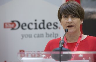 Lilianne Ploumen, She decides Bildet viser Lilianne Ploumen.