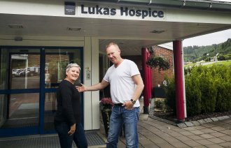 Bildet viser Trude Laumann og Jan Erik Skjølås