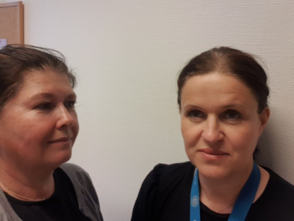 Tillitsvalgte SUS Mette Øfstegaard til venstre og Gunn Elin Rossland til høyre
