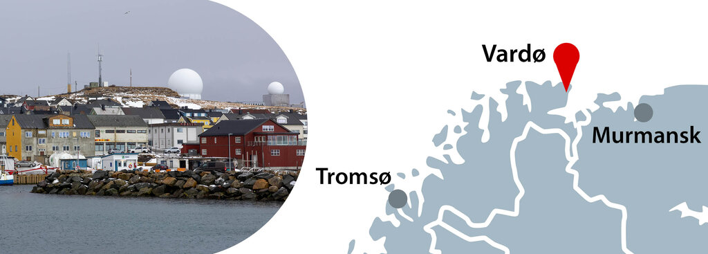Bilde viser kart over Vardø med innfelt foto av byen