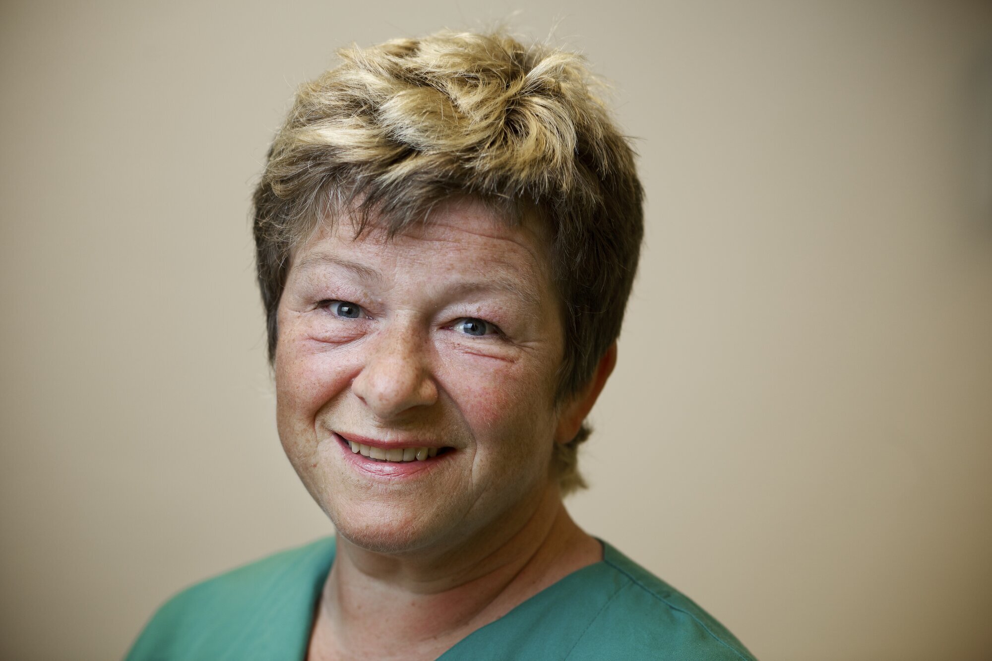 Tone Hestad Storebø, urologisk sykepleier Bildet viser Tone Hestad Storebø.