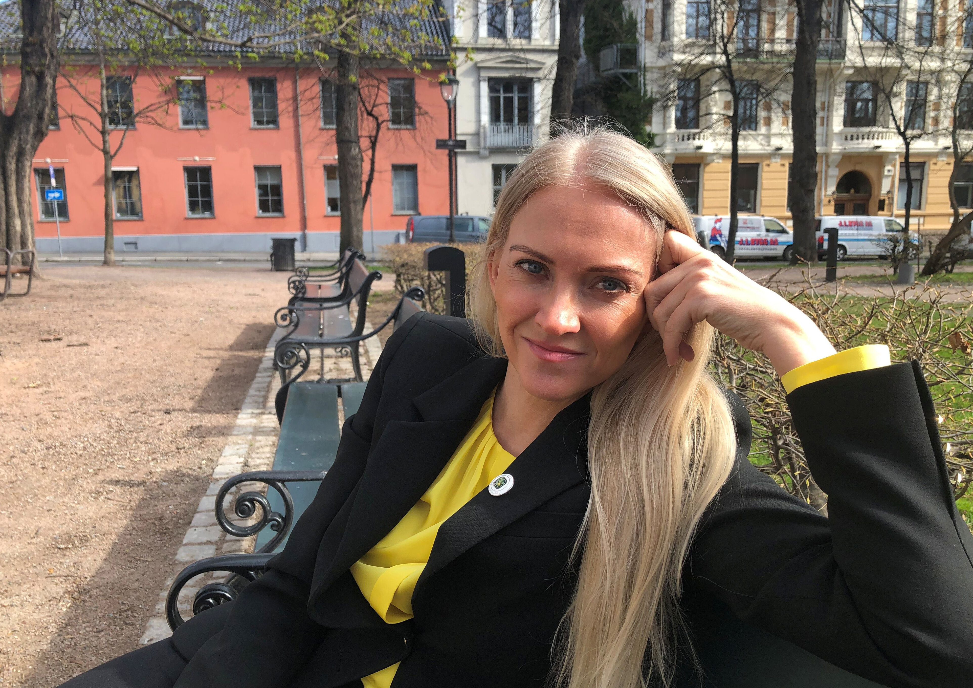 Lill Sverresdatter Larsen Lill Sverresdatter Larsen