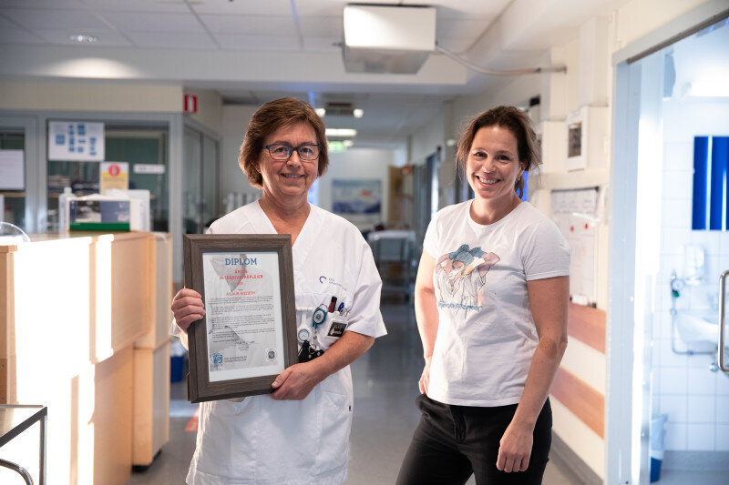 Aslaug Hjelseth, Paula Lykke Bildet viser Aslaug Hjelseth og Paula Lykke.