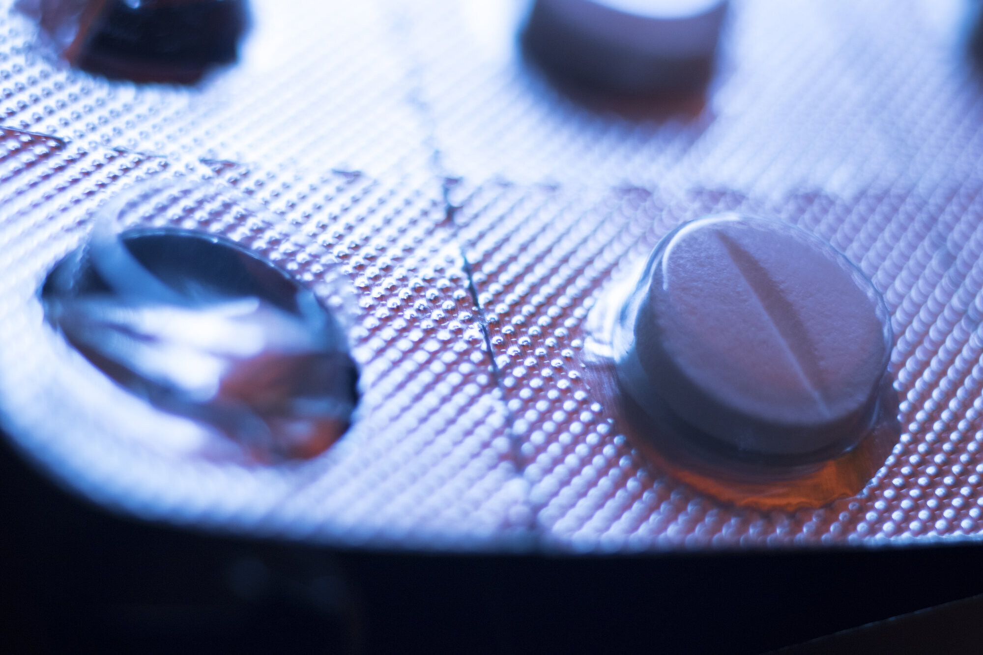 Medikamenter Bildet viser et brett med tabletter