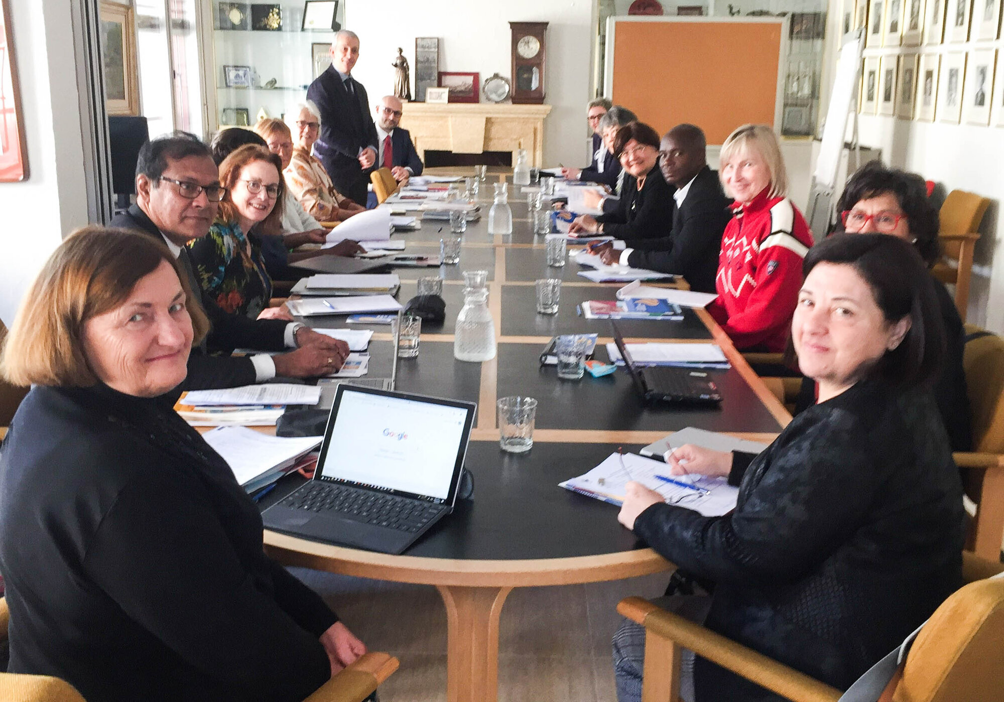 komitemøtet i Genève bildet viser komitemøtet i Genève