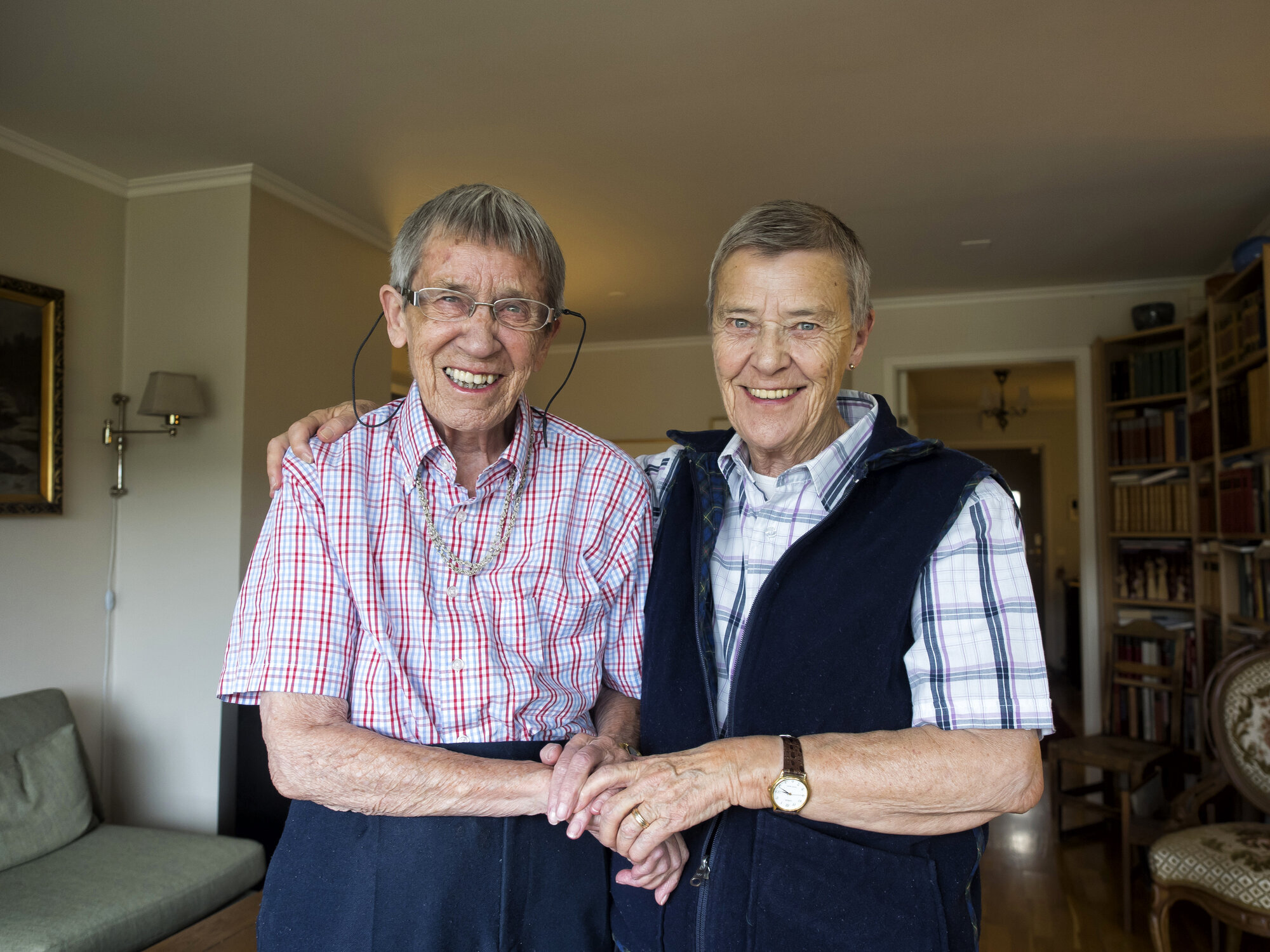 Wenche Lowzow og Kim Friele Bildet viser Wenche Lowzow og Kim Friele