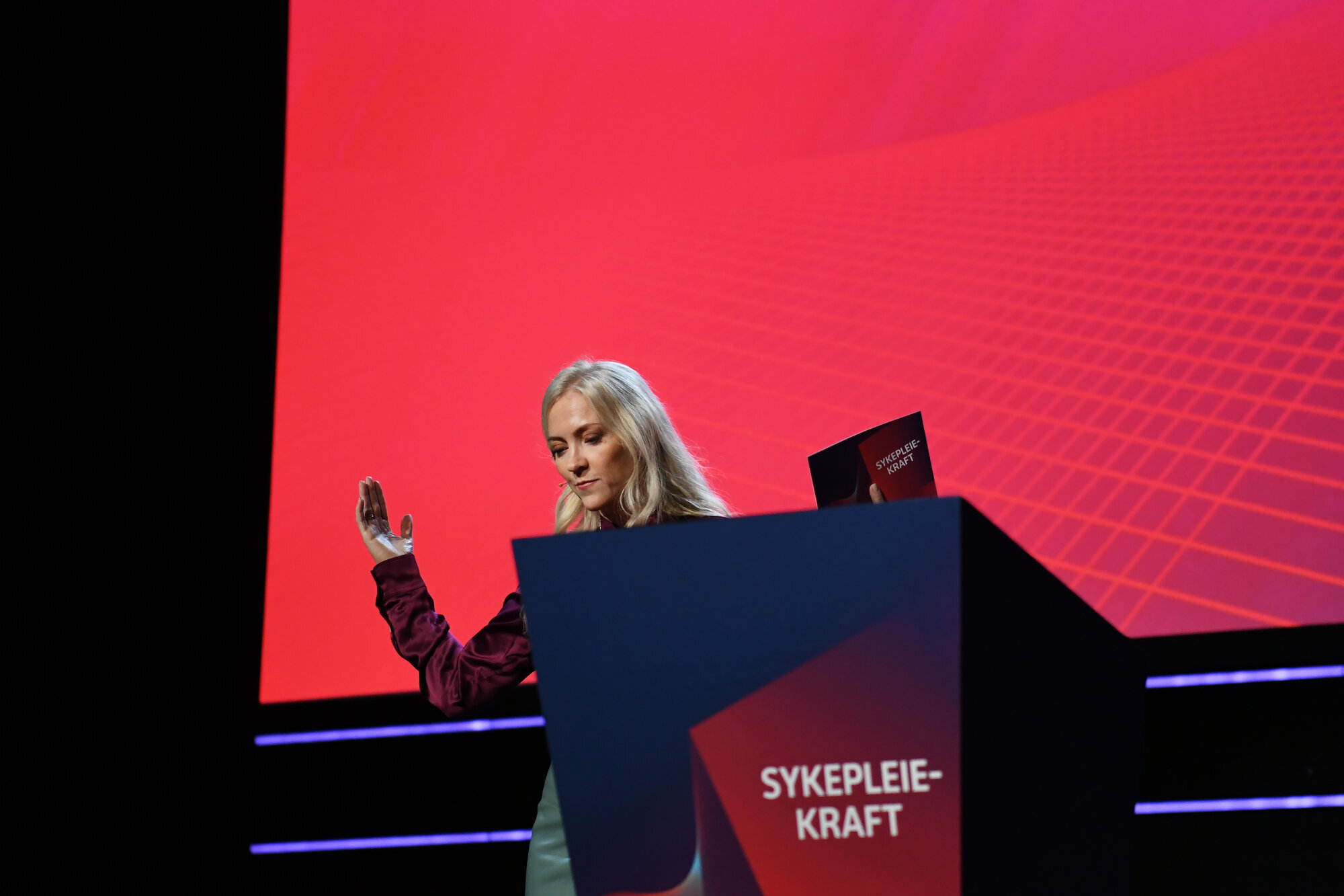 Bildet viser forbundsleder Lill Sverresdatter Larsen under Sykepleierkongressen 2021.