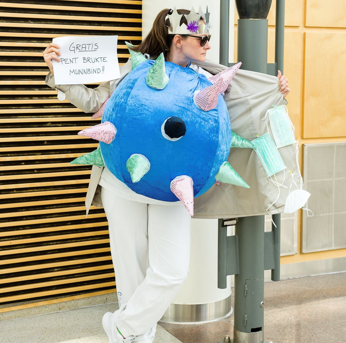 Monica Holm, Avdeling for smittevern, Oslo universitetssykehus Bildet viser Monica Holm som bakterie.