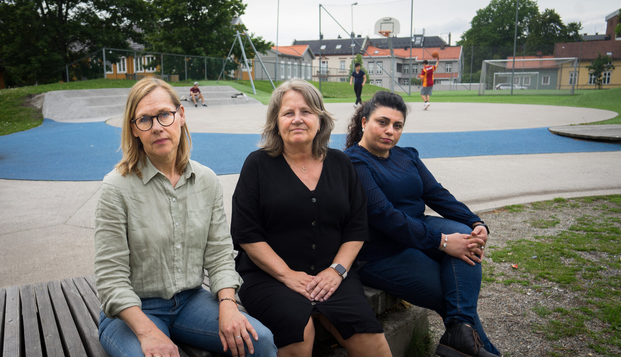 tre helsesykepleiere i Drammen bildet viser tre helsesykepleiere i Drammen