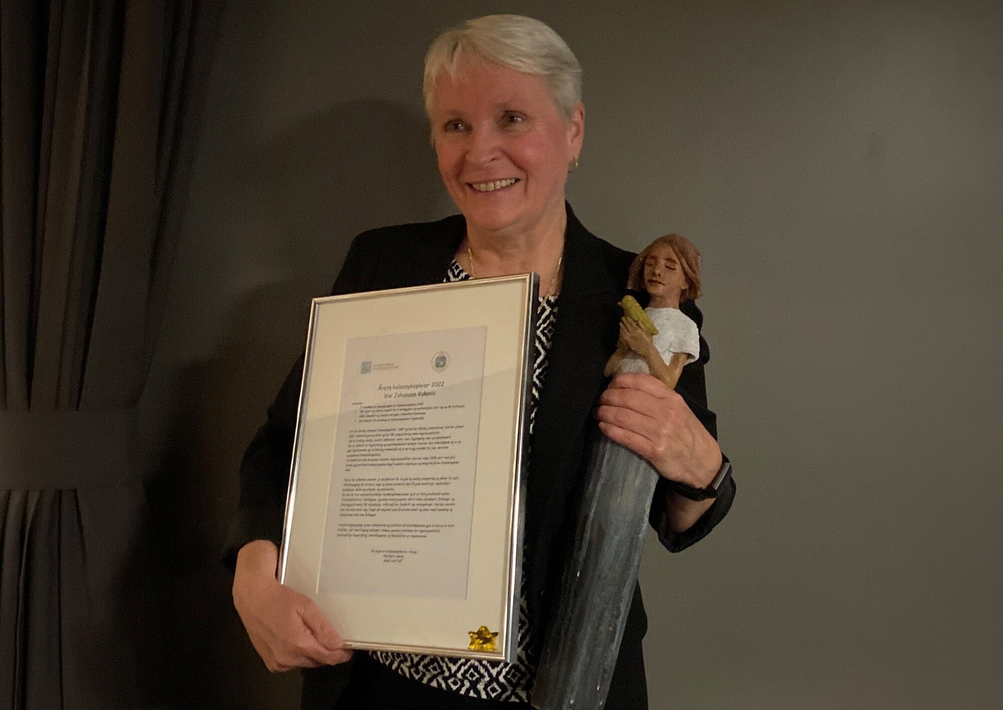 Vivi Vukovic årets helsesykepleier 2022 Vivi Vukovic årets helsesykepleier 2022