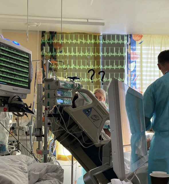 Sykepleiere, Nevrokirurgen, Rikshospitalet Bildet viser sykepleiere ved pasientseng.