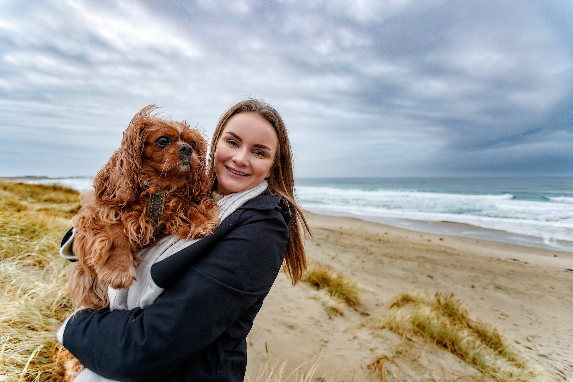 Wenche Wiik med hunden Lykke Wenche Wiik med hunden Lykke