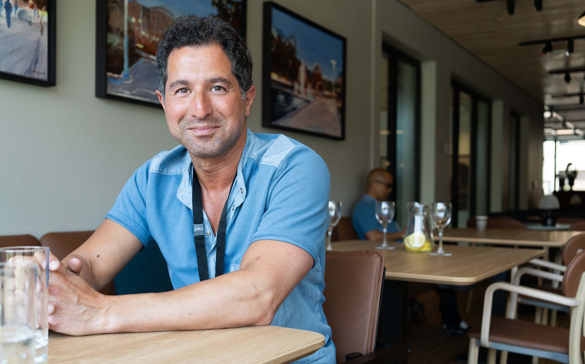 Reza Moadel Mojdehi bildet viser Reza Moadel Mojdehi