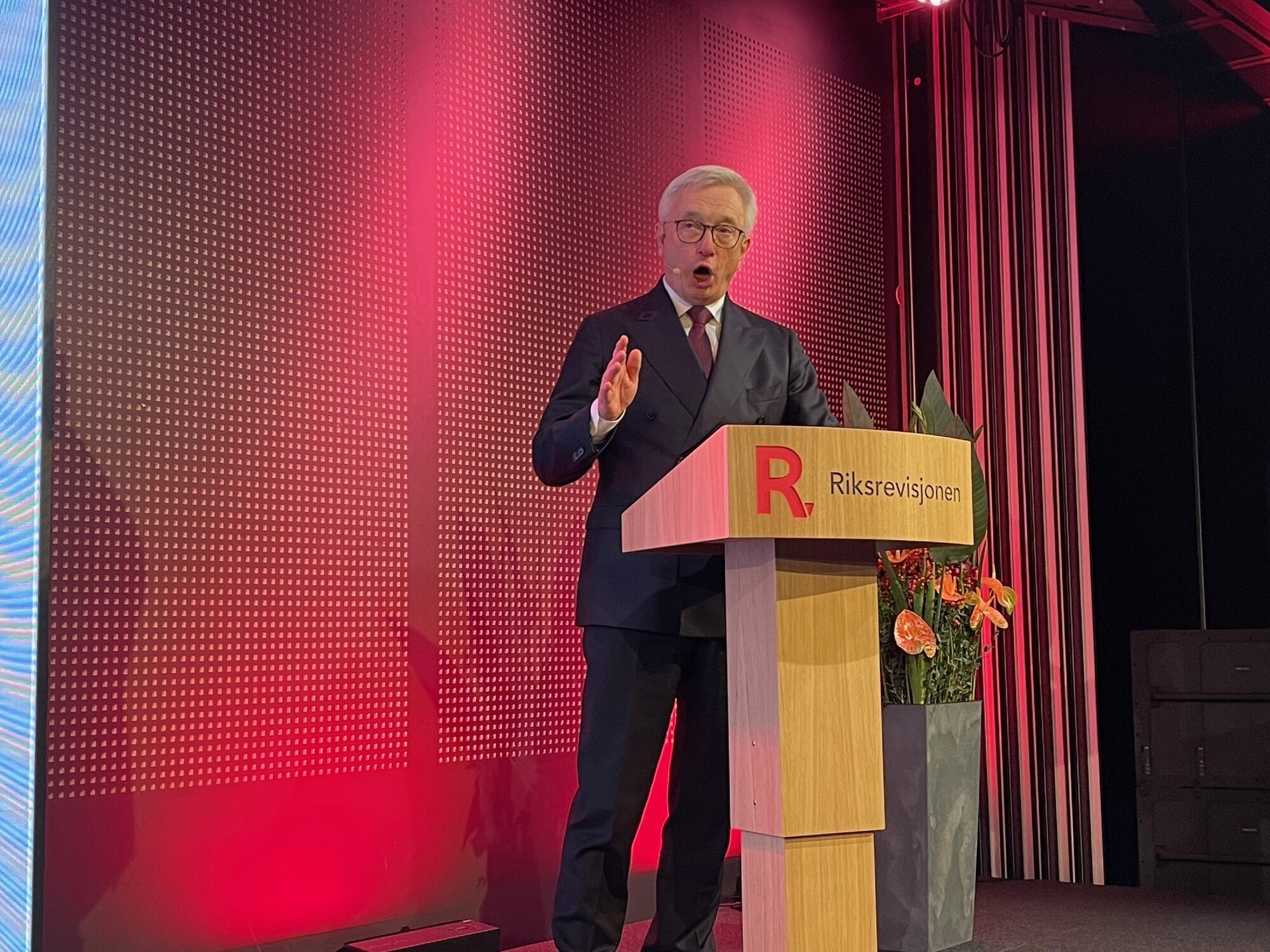 Bildet viser riksrevisor Karl Eirik Schjøtt-Pedersen Bildet viser riksrevisor Karl Eirik Schjøtt-Pedersen