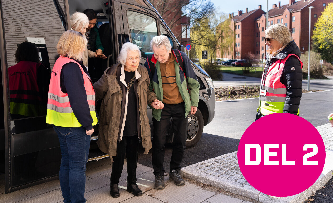 Kirsten og Øivind Gjetanger ankommer Dronning Ingrids hage bildet viser Kirsten og Øivind Gjetanger som ankommer Dronning Ingrids hage