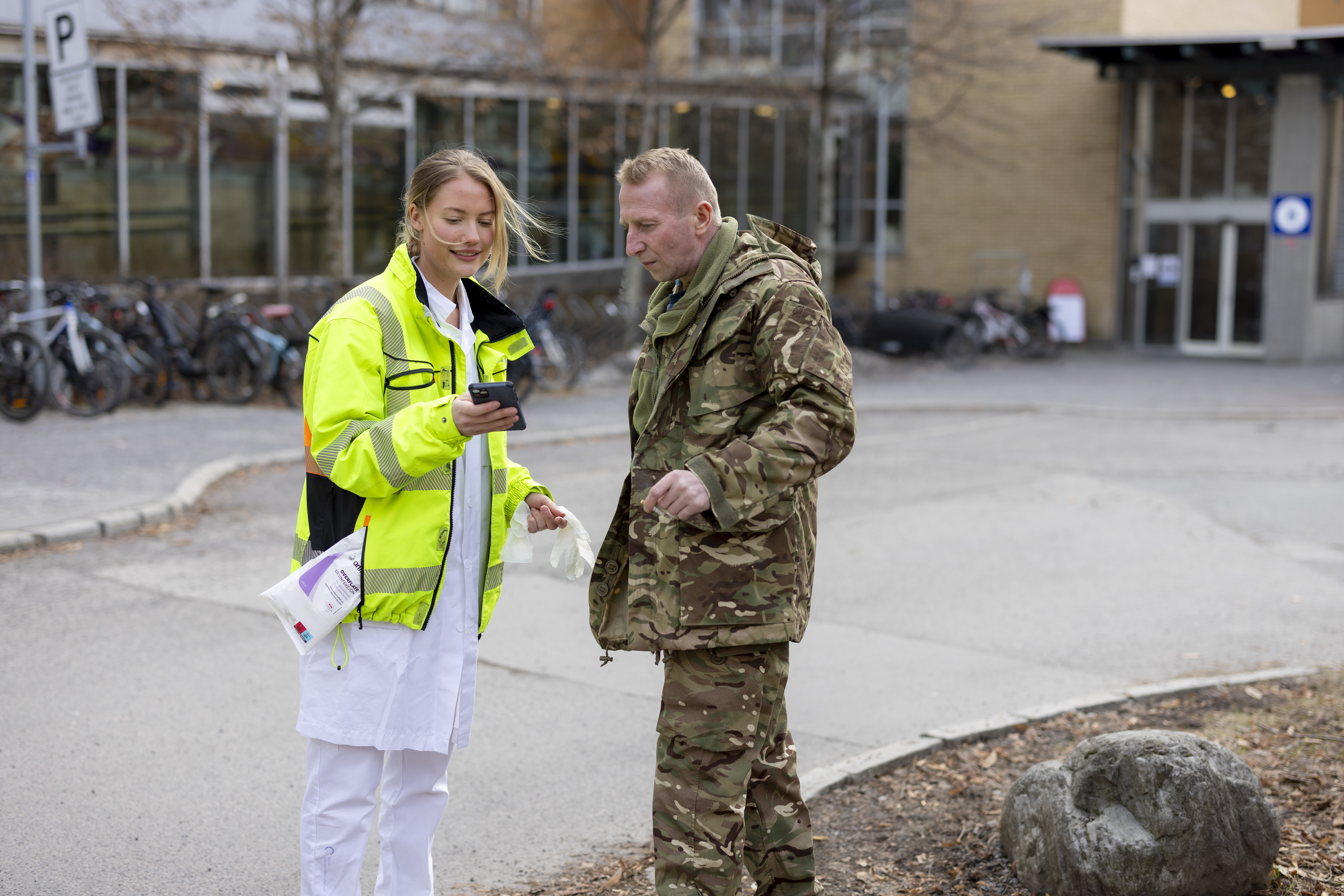 Bildet viser Marte Kjønnøy og Andrij.