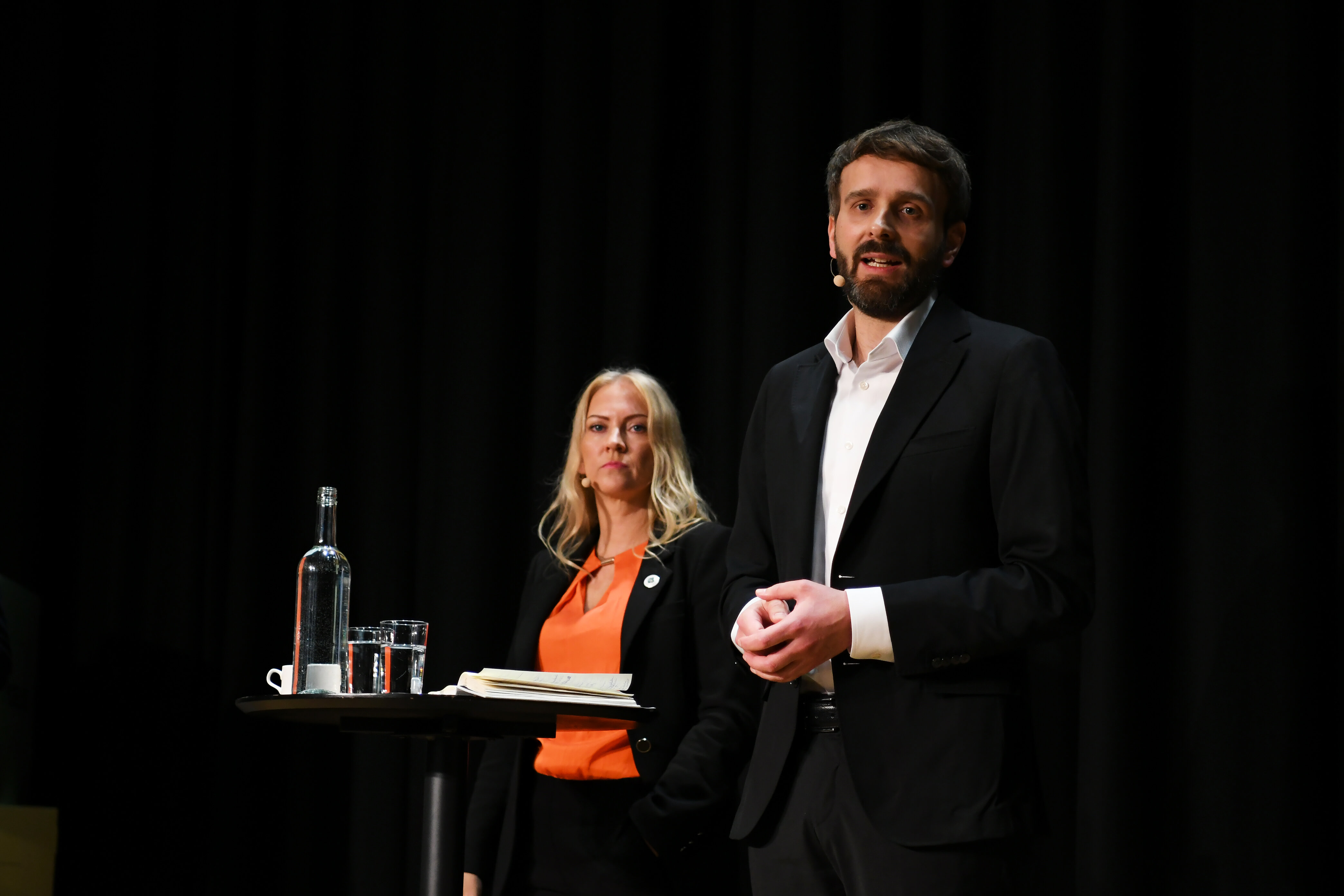 Bildet viser Lill Sverresdatter Larsen og Jan Christian Vestre Bildet viser Lill Sverresdatter Larsen og Jan Christian Vestre