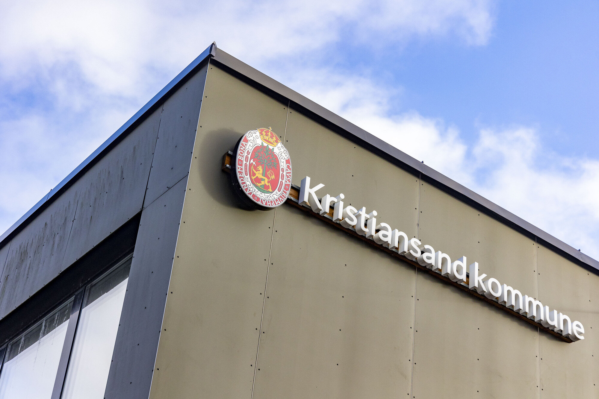 bilde av kommunehuset til kristiansand kommune
