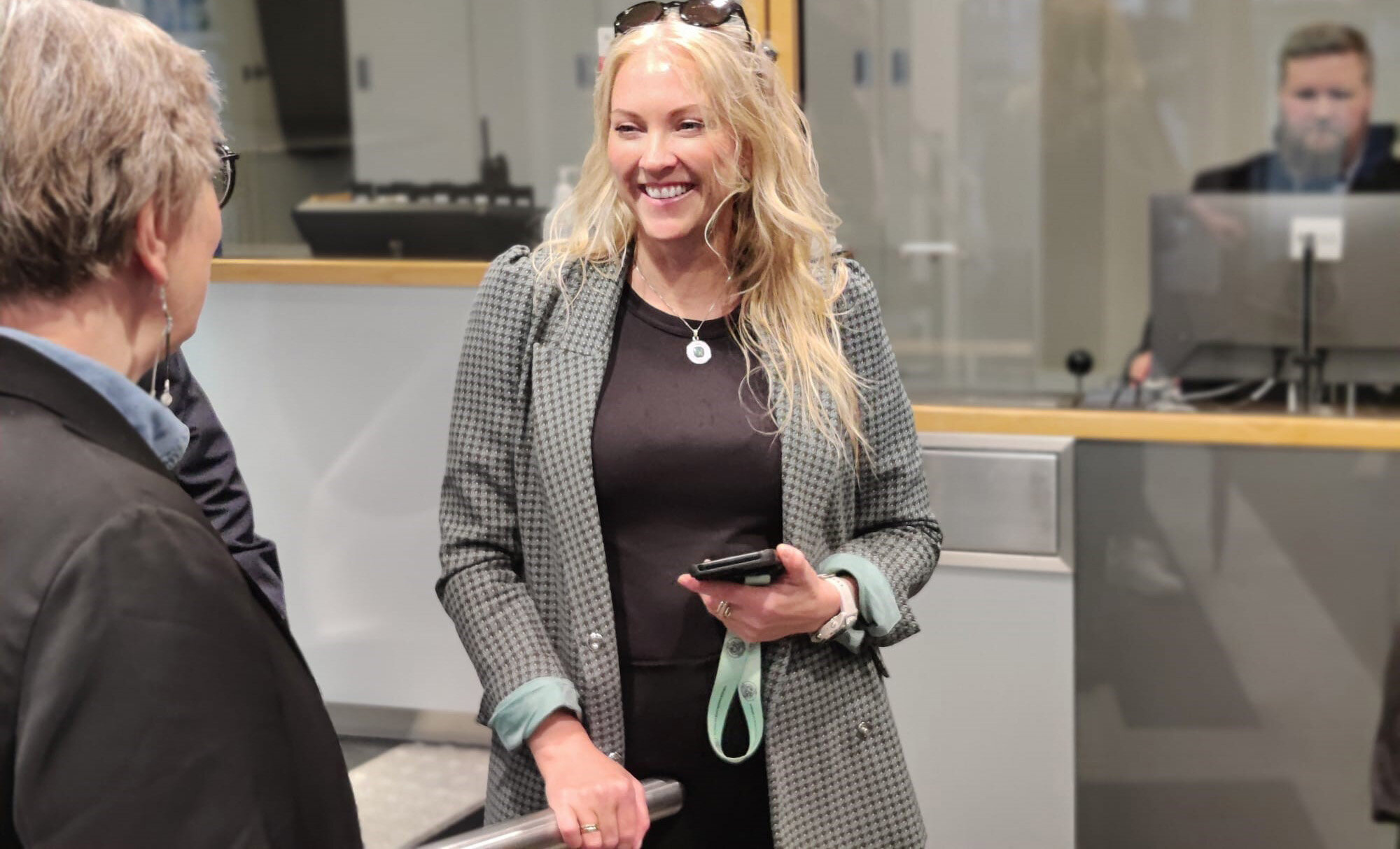 Bildet viser en smilende Lill Sverresdatter Larsen, forbundsleder i NSF