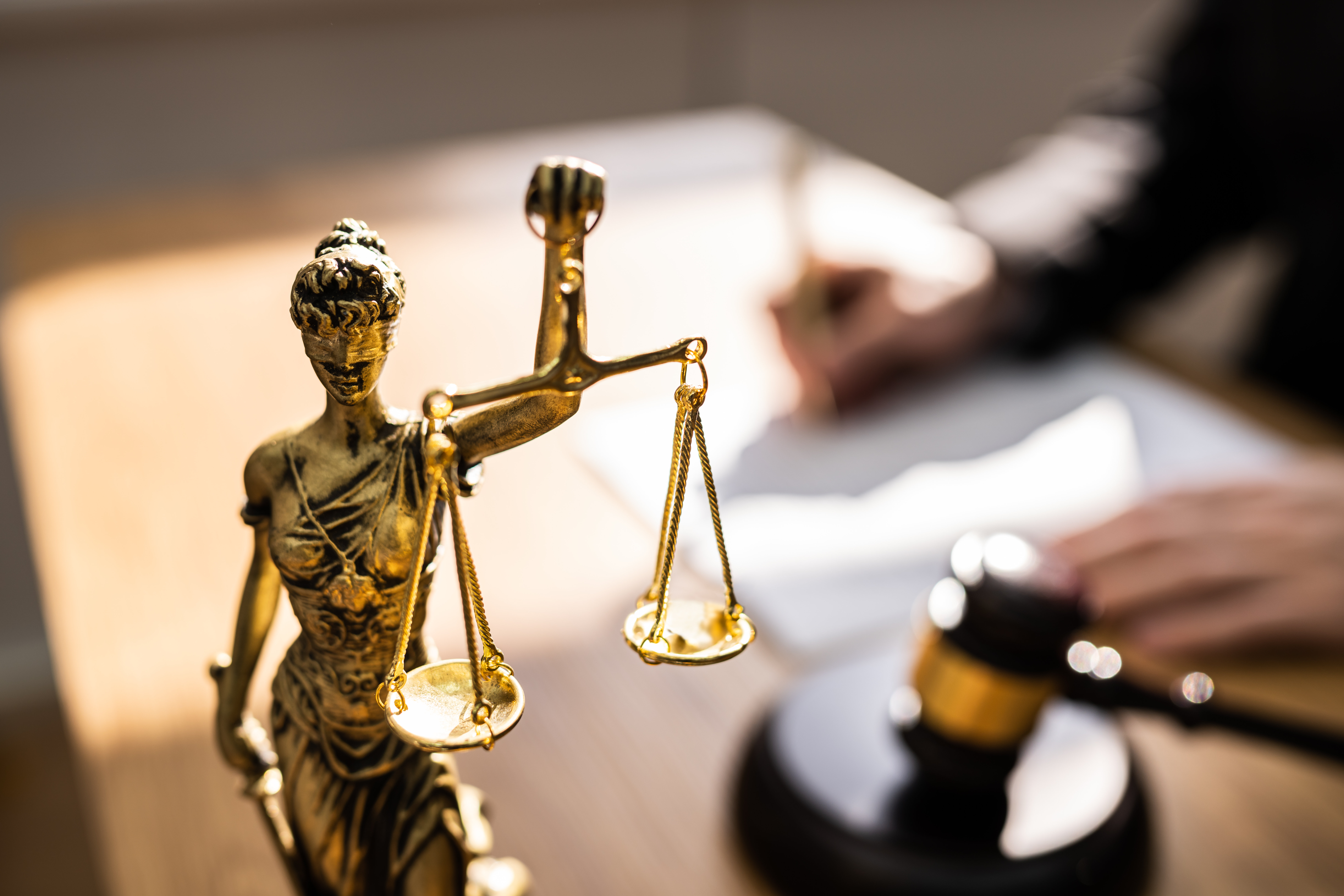 bilde av fru justisia