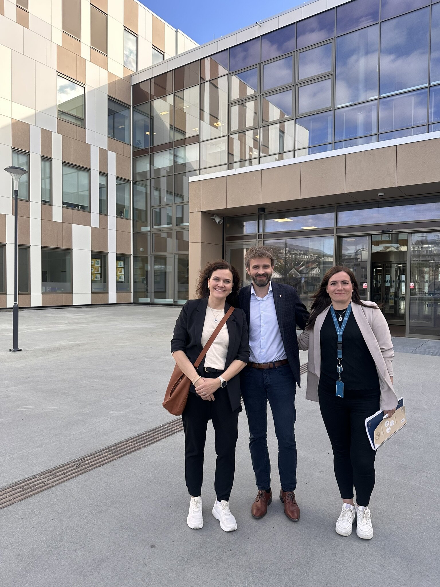 Bildet viser htv Tine Johansen, Jan Christian Vestre og Åshild Østlyngen