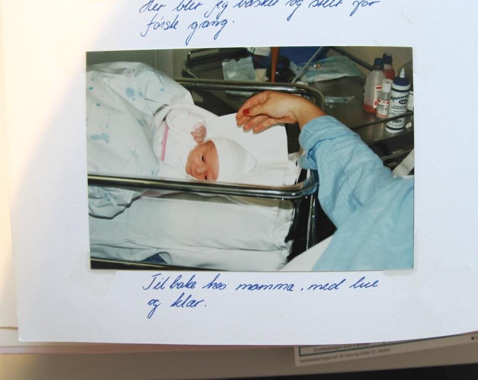 Frøya kom til verden 22. april 1989, mens Berlinmuren ennå stod og Madonna toppet hitlistene med «Like a Prayer». Bildet viser Frøya Marie Vinjar Eid som nyfødt.