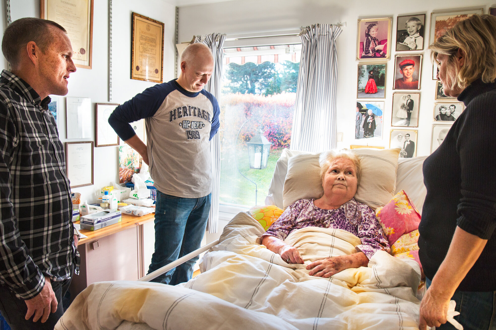 Hjemmesykepleien og Fransiskushjelpen kommer hjem til Sonja Rogndokken Hjemmesykepleien og Fransiskushjelpen kommer hjem til Sonja Rogndokken