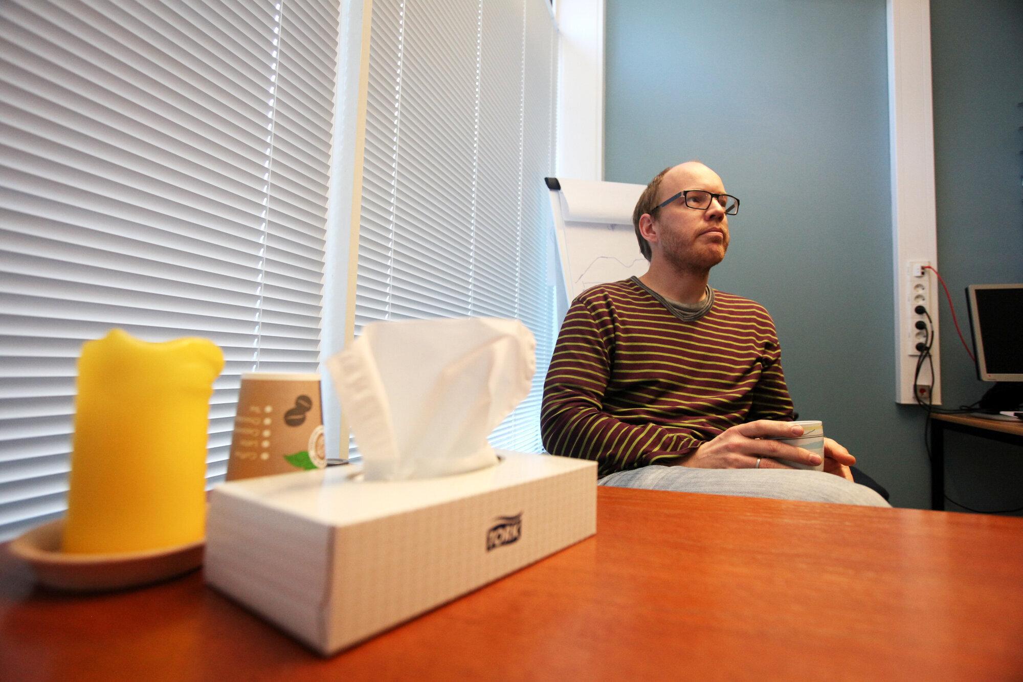 Bildet viser sykepleier og daglig leder ved Helsesenter for papirløse i Oslo, Frode Eick