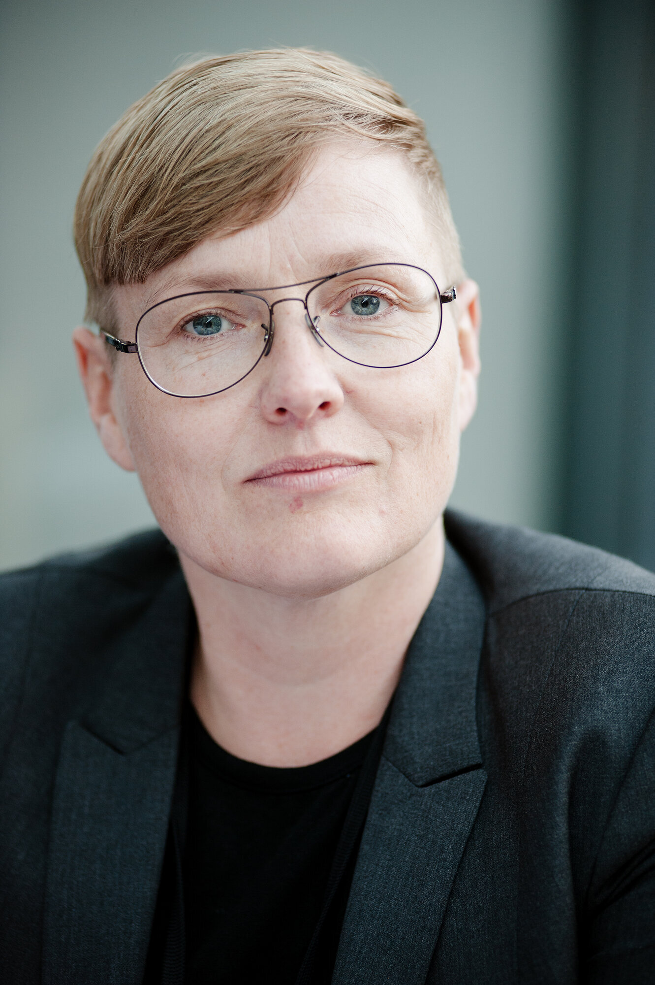 Edith Roth Gjevjon, Life is a Moment, Bollywood, homofili Edith Roth Gjevjon, Life is a Moment, Bollywood, homofili