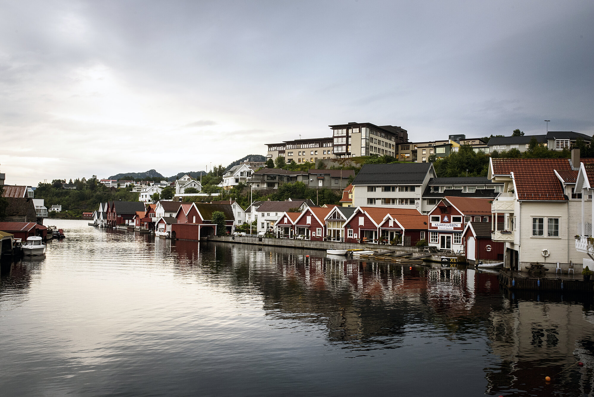 Flekkefjord sykehus Flekkefjord sykehus sett fra sjøsiden