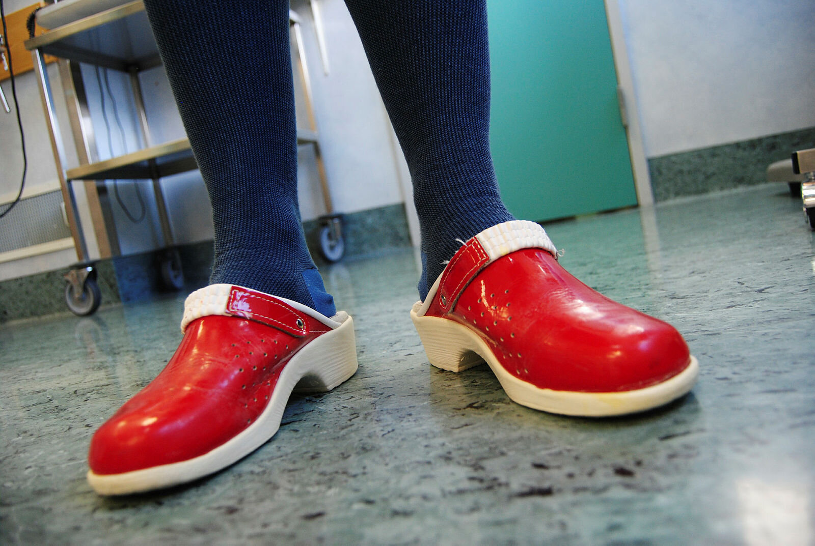 Tema Laila Pettersen Laila Pettersen er leder av operasjonsteamet på Lofoten sykehus