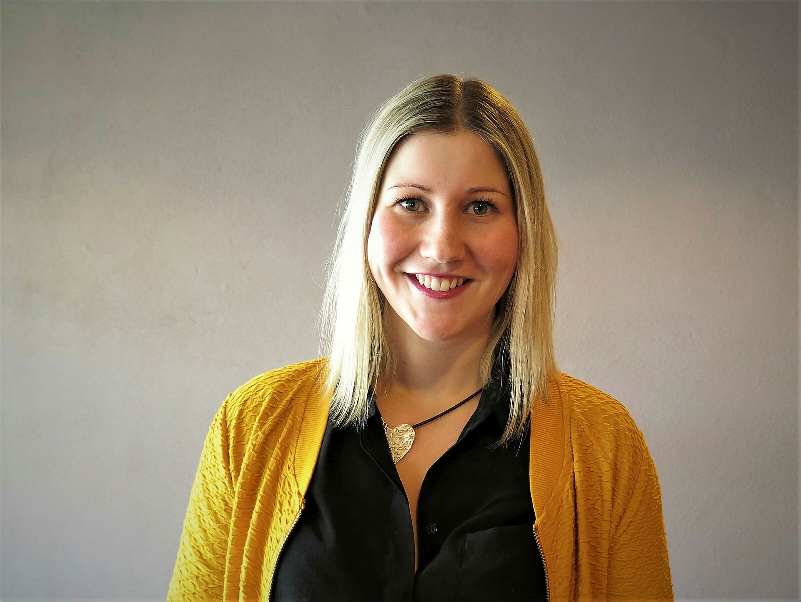 Maiken Isachsen-Hagen Maiken Isachsen-Hagen, sykepleier og hovedtillitsvalgt for Norsk Sykepleierforbund på St. Olavs hospital