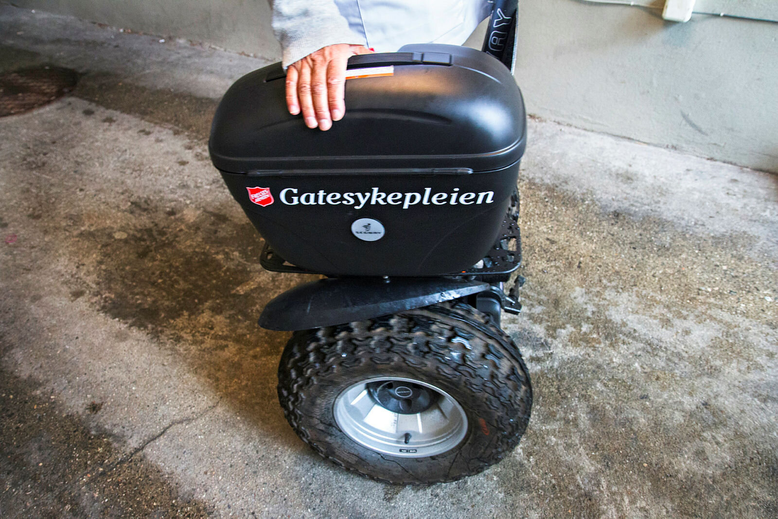 Gatesykepleien i Bergen Høyskolelektor Ruth Donovan og daglig leder Berent Morken i Bakkegaten bo- og behandlingssenter, Frelsesarmeens rusomsorg