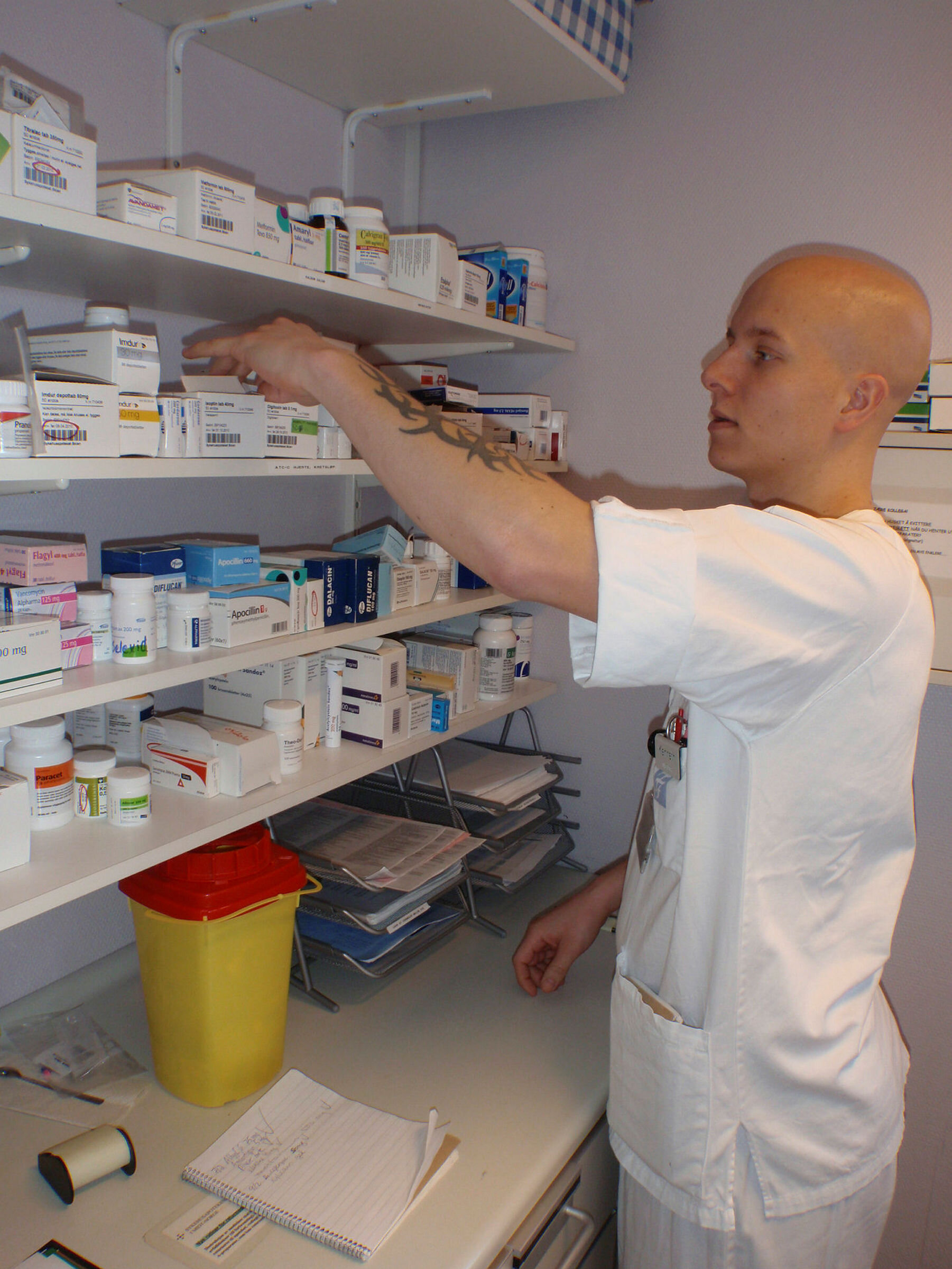 OLYMPUS DIGITAL CAMERA Kenneth Grip Kenneth Grip