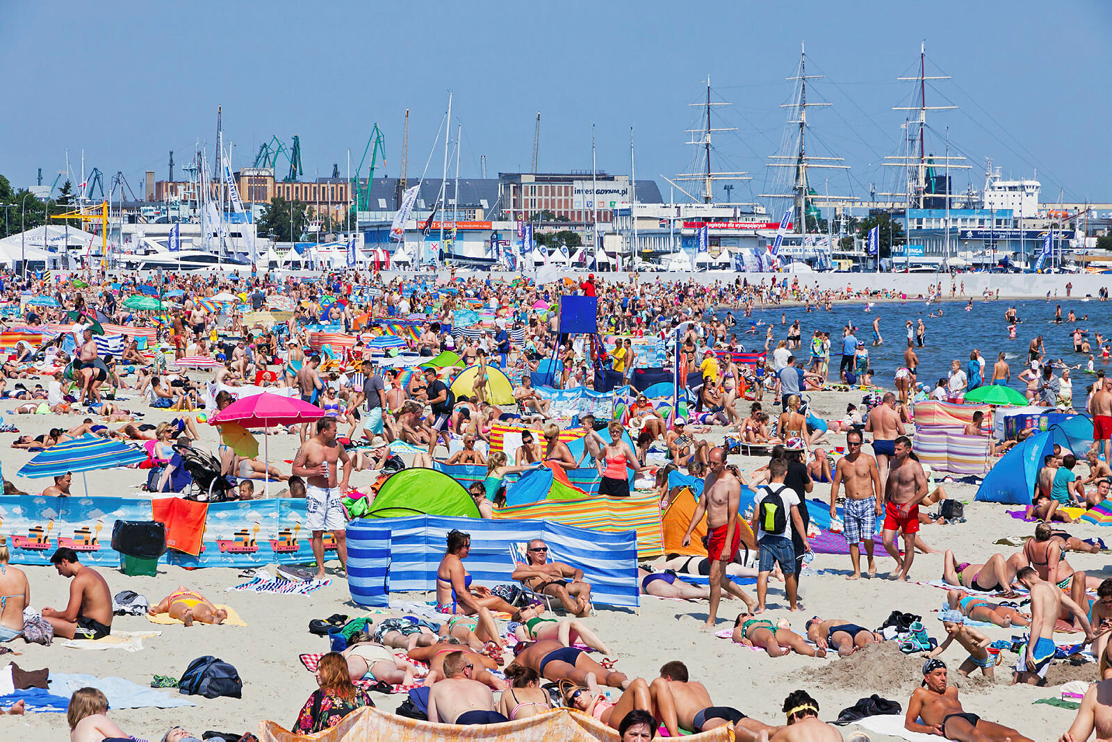 Strand Overfylt strand i Polen